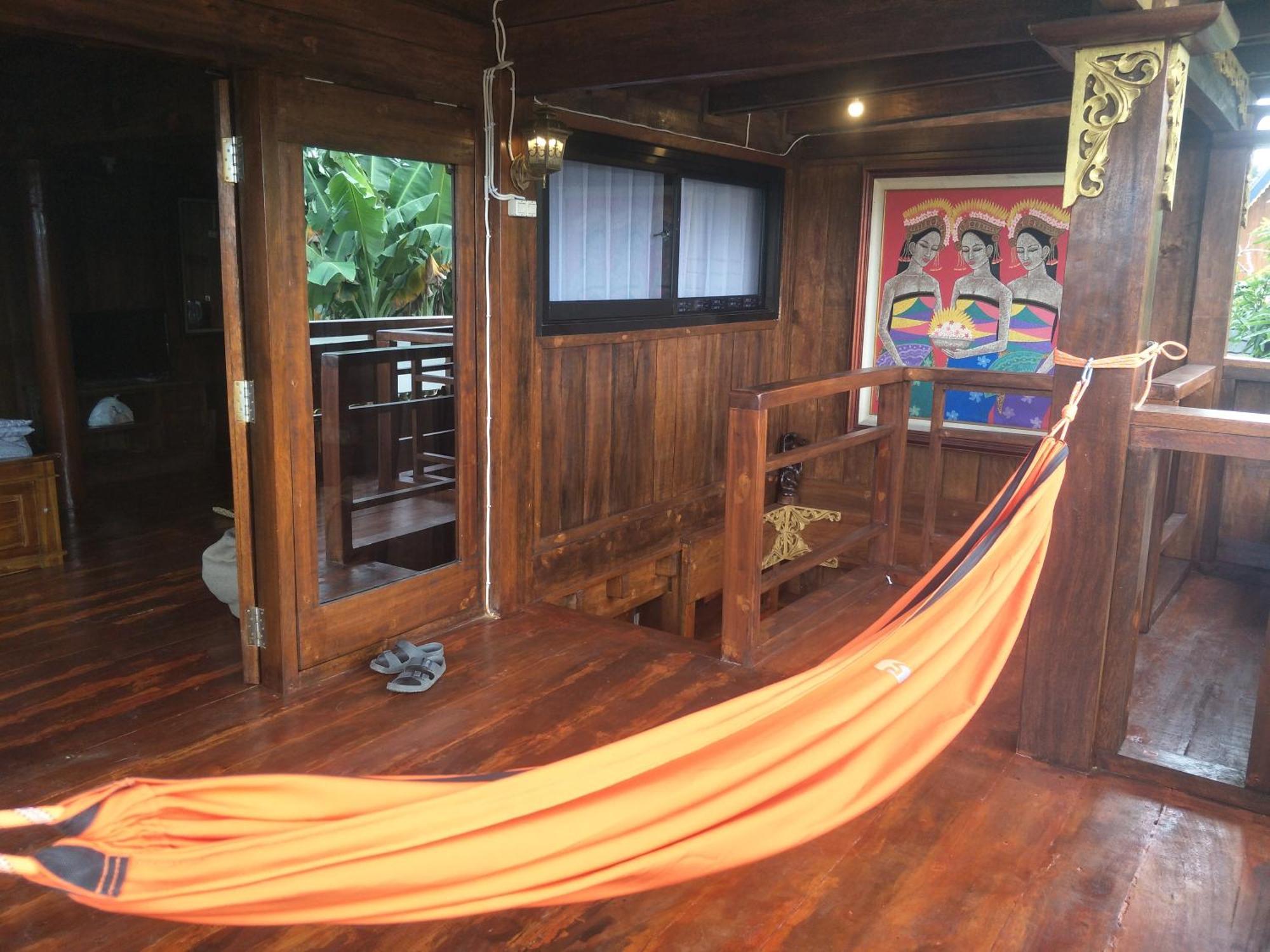 Bujak Permai Villa Matahari Lombok Ntb Praya Exterior photo